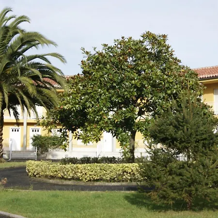 San Pedro En Apartamento Llanes