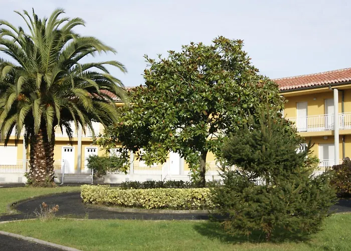 San Pedro En Apartamento Llanes