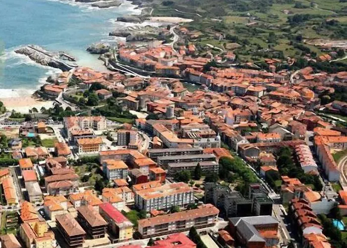 San Pedro En Apartamento Llanes